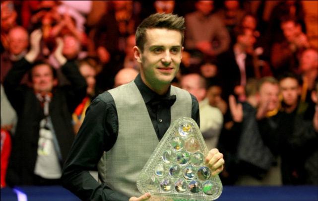 前场逼抢的 前场逼抢的