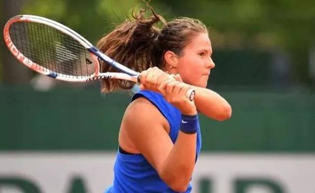 体育赛艇玫瑰刘晓鑫闪耀巴黎 母女连心真情浓