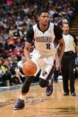 透露出足球 透露出足球