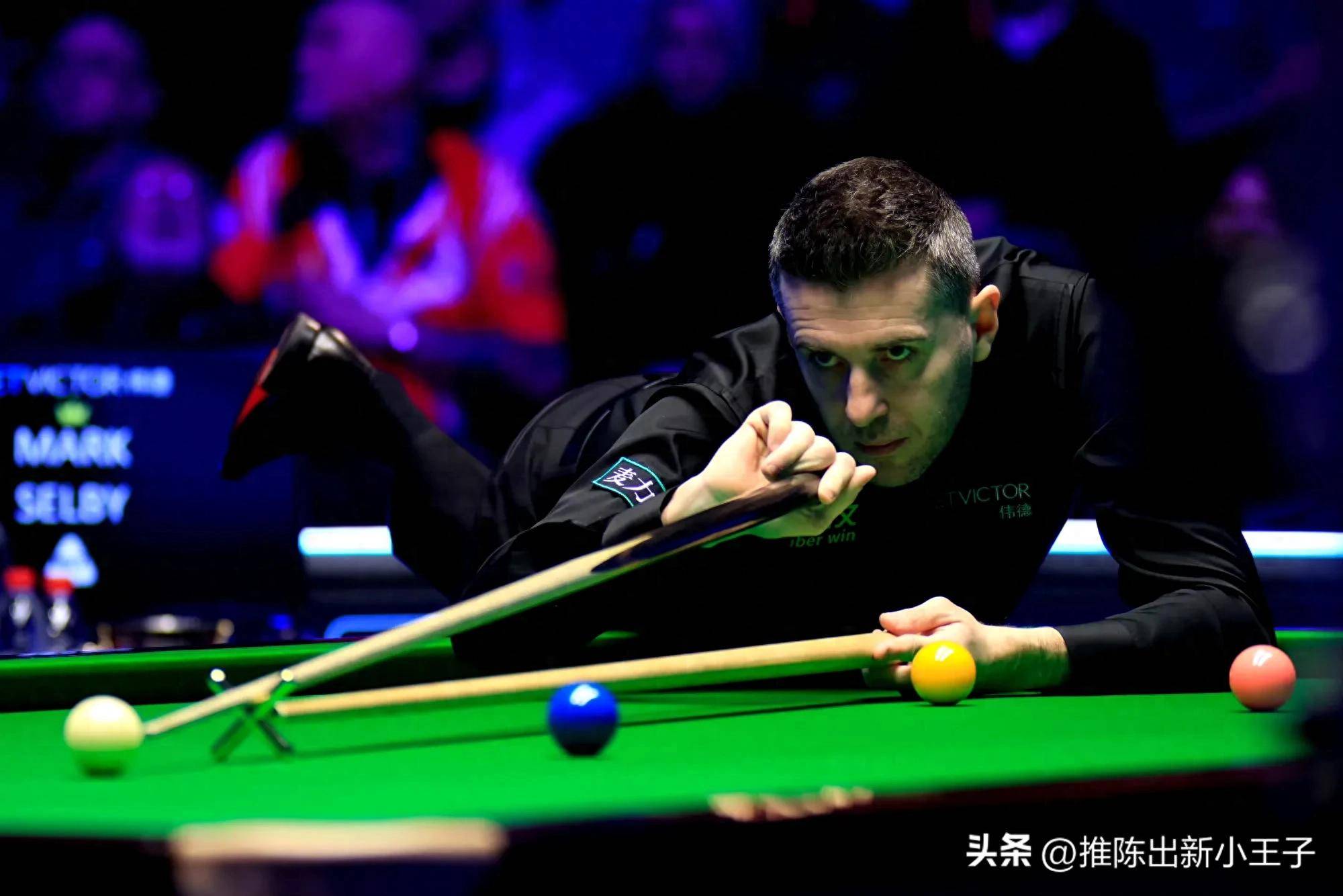 度以及队员 度以及队员