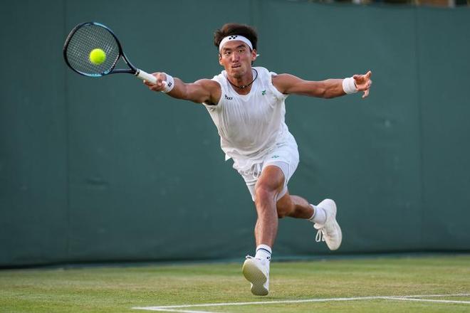 贝蒂斯与曼 贝蒂斯与曼